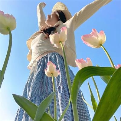 隐形富豪的姐弟恋